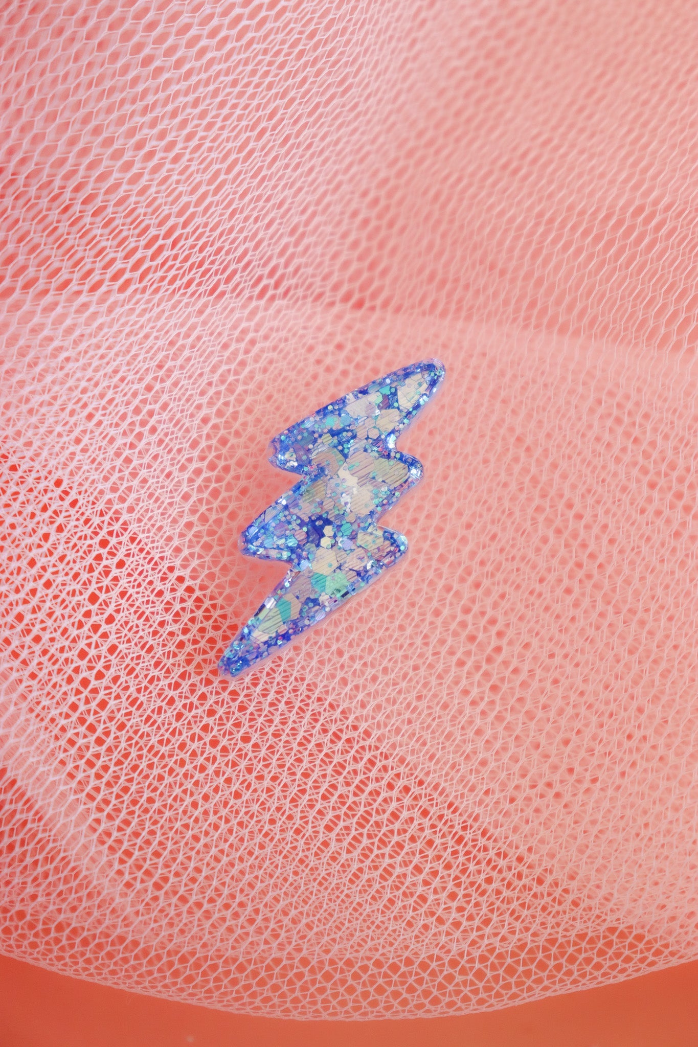 Broche Eclair mat Bleu Holographique