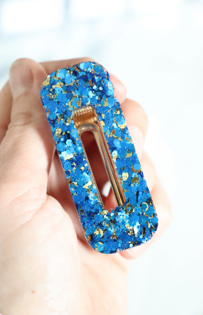 Barrette paillettes bleues et or