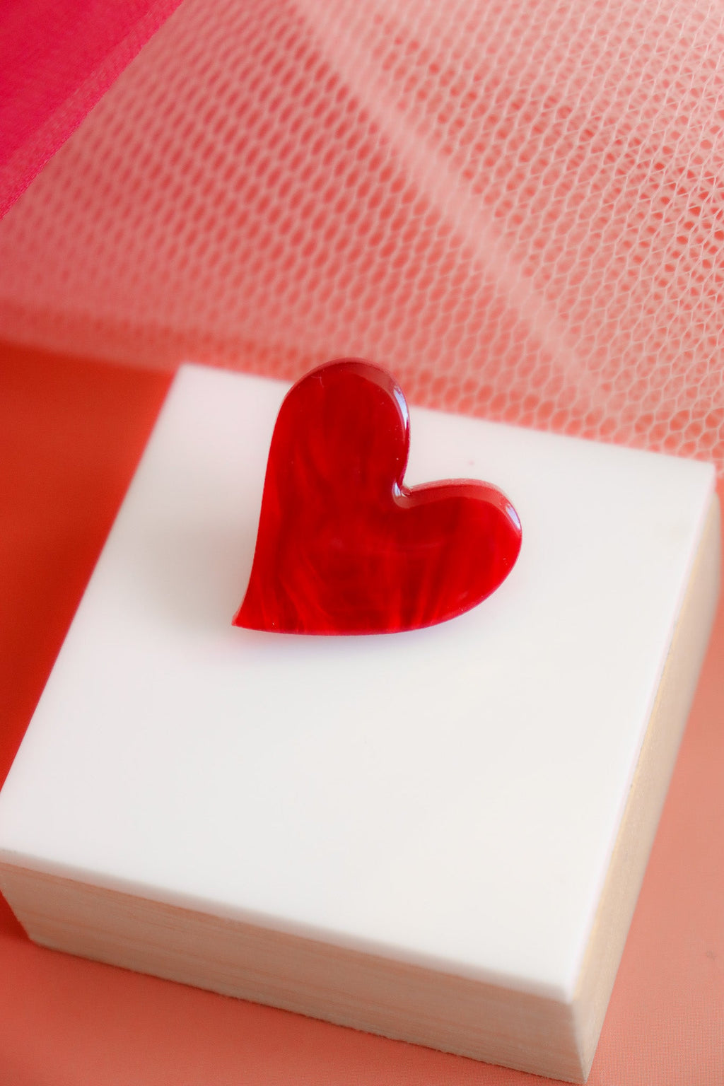 Pin's Coeur Rouge Piment